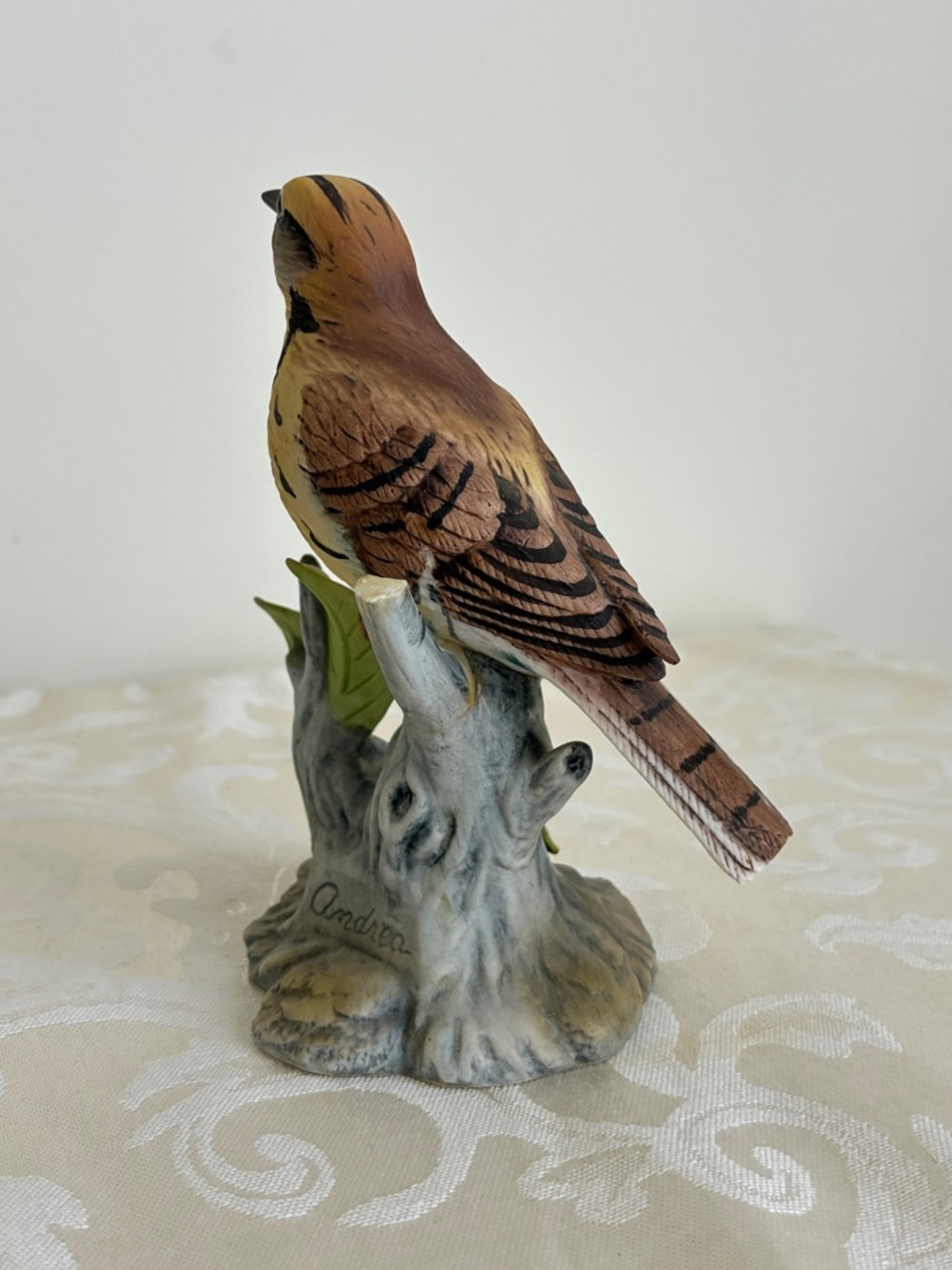 Vintage Andrea by Sadek Meadowlark Porcelain Figurine (Flawed—See Description) - Picture 4 of 10